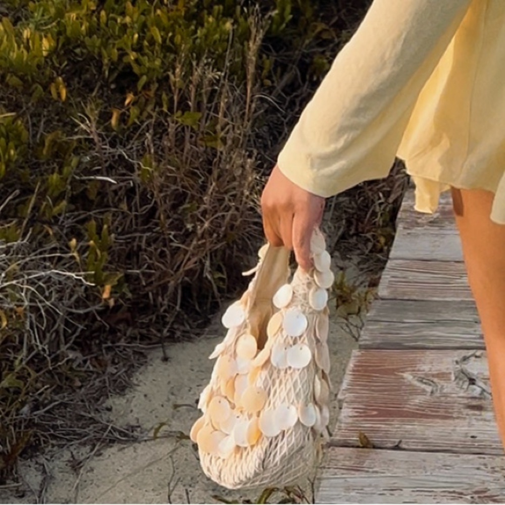 Beige Shell-Embellished Mesh Tote Bag Mermaid Season